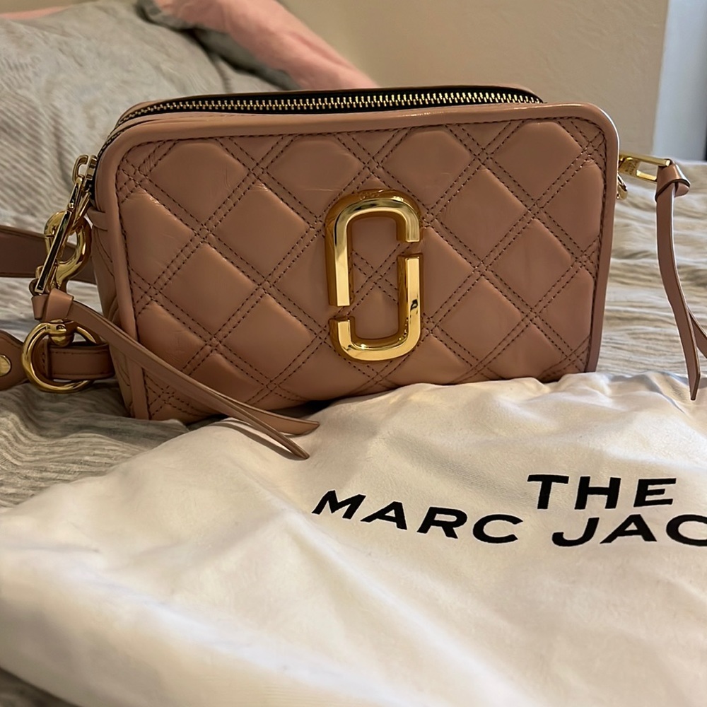 Marc jacobs quilted softshot